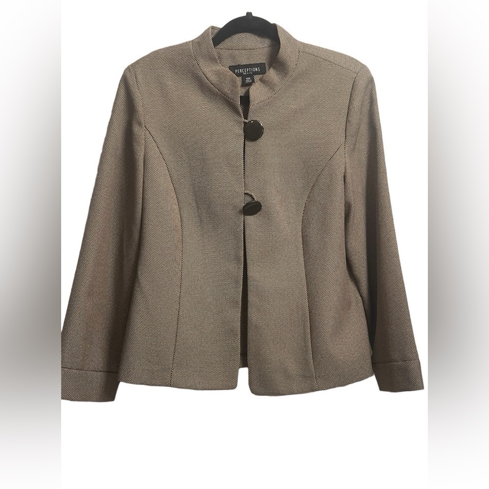 Perceptions Lightweight 3/4 Sleeved brown blazer / Jacket size 12 Petite